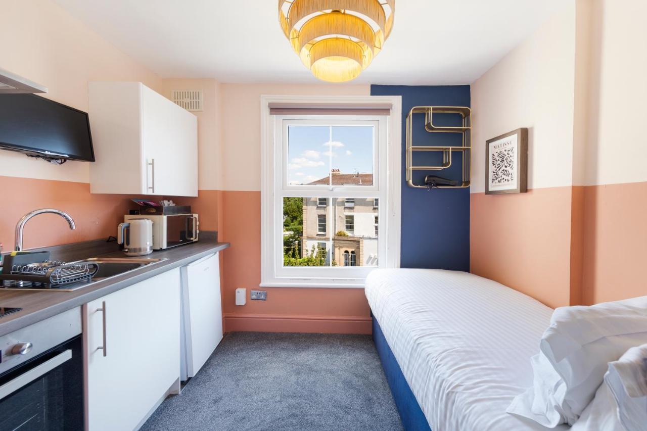 Your Apartment I Clifton House 브리스틀 객실 사진